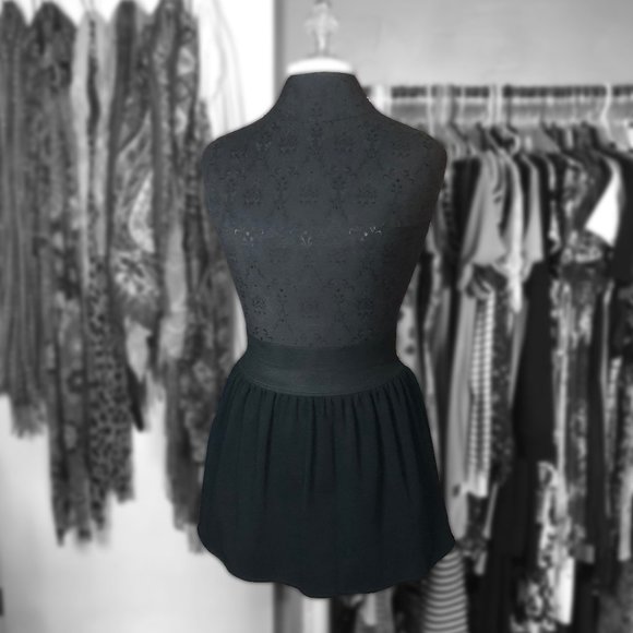Olsenboye Knitted Black Mini Skirt - Picture 1 of 3